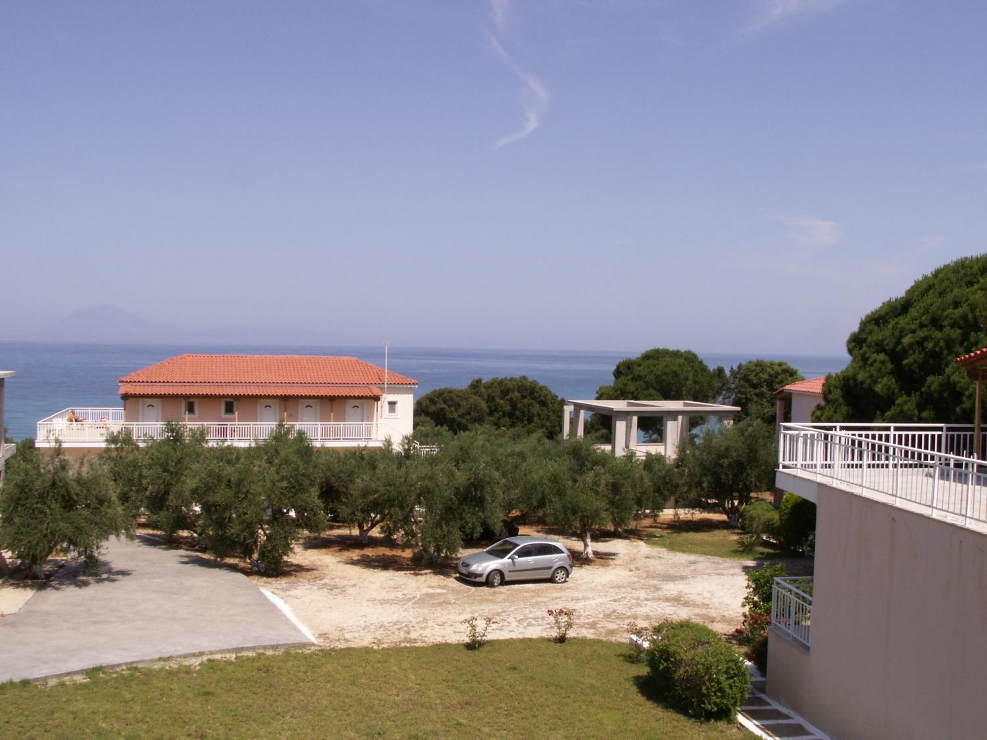 Kastro Beach Hotel ภายนอก รูปภาพ