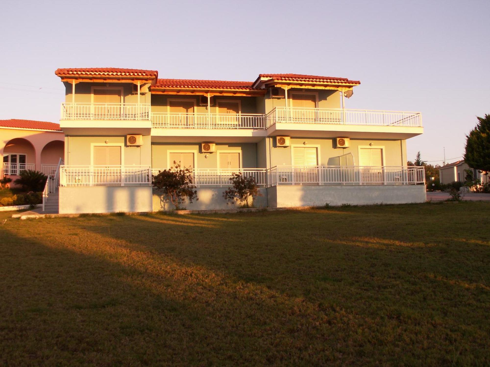 Kastro Beach Hotel ภายนอก รูปภาพ